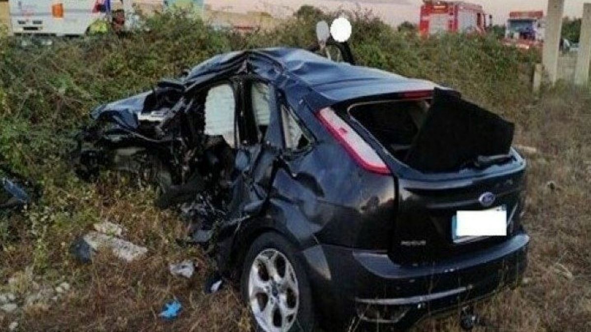 Loretta Merola muore in uno scontro tra due auto: un morto e tre feriti. Uno dei conducenti sotto effetto di cocaina ed eroina